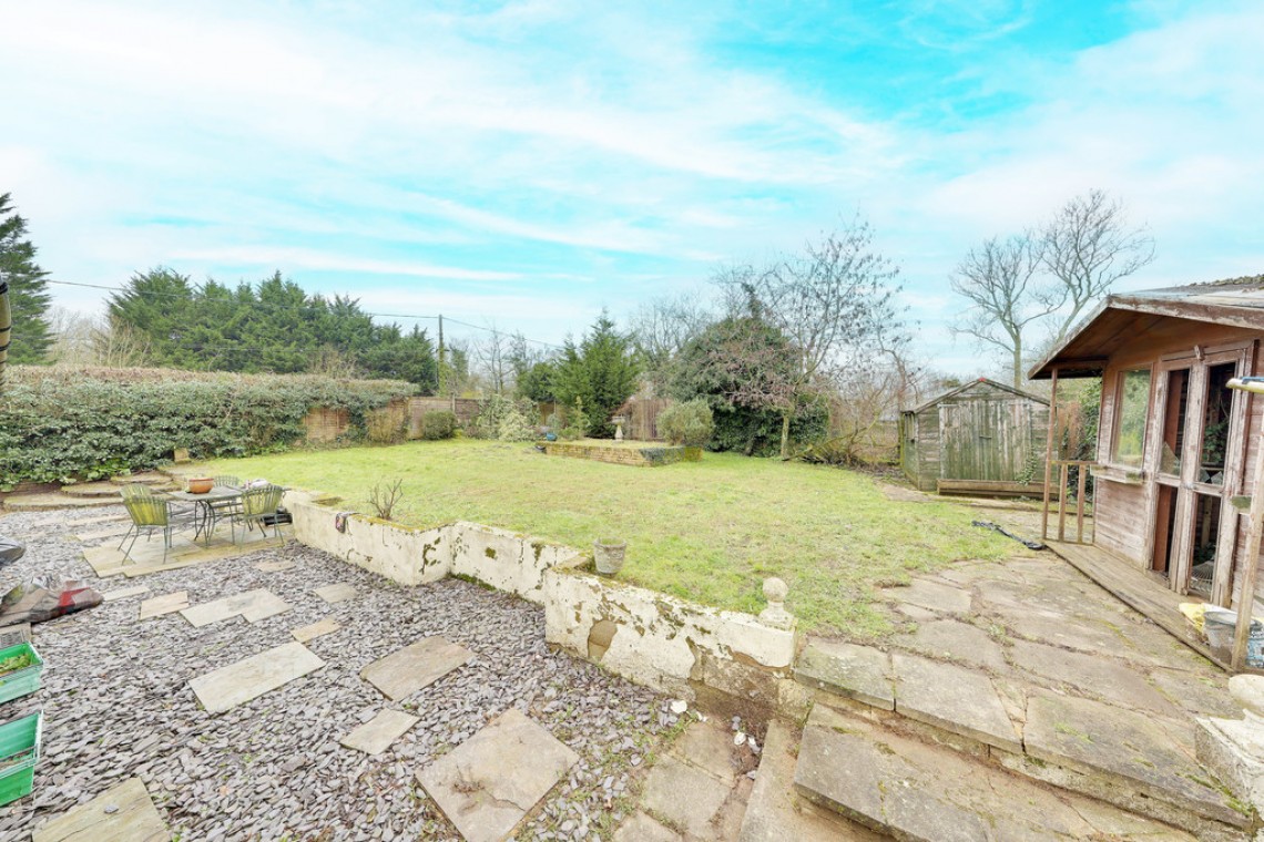 Images for Well Hill, Orpington EAID:11e514c9f7e99906cb8dd0ceb0e9edcf BID:1