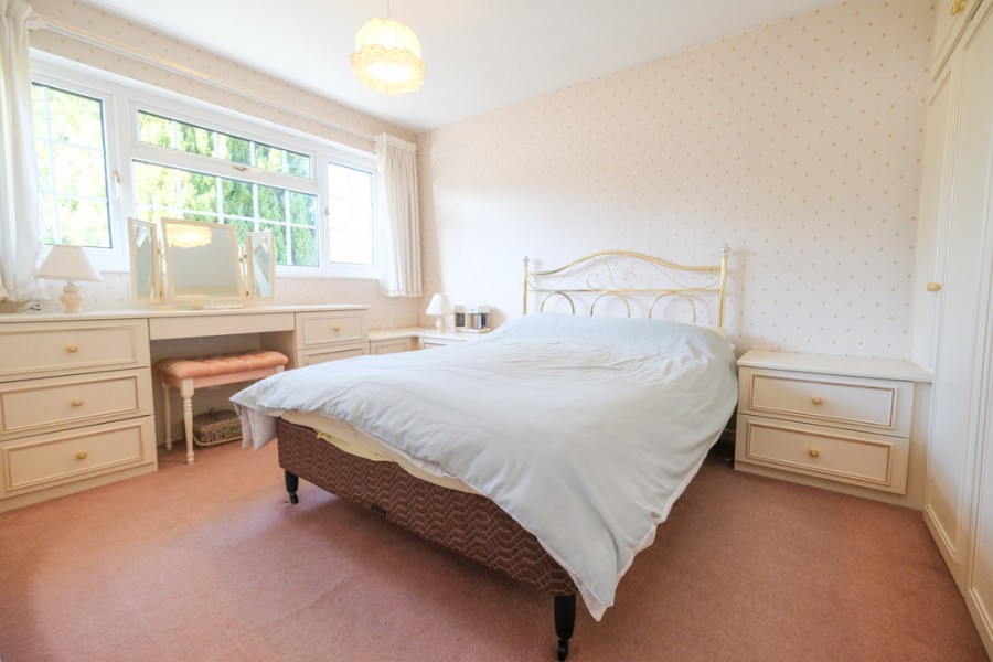 Images for Loxwood Close, Orpington EAID:11e514c9f7e99906cb8dd0ceb0e9edcf BID:1