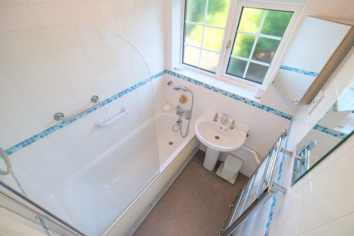 Images for Loxwood Close, Orpington EAID:11e514c9f7e99906cb8dd0ceb0e9edcf BID:1