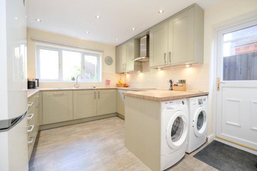 Images for Glastonbury Close, Orpington EAID:11e514c9f7e99906cb8dd0ceb0e9edcf BID:1