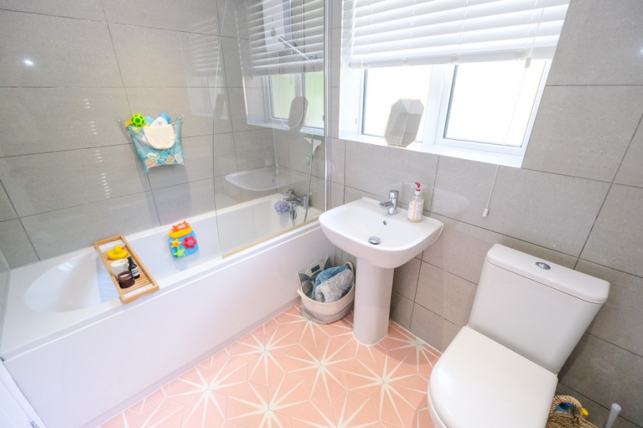 Images for Maxwell Gardens, Orpington EAID:11e514c9f7e99906cb8dd0ceb0e9edcf BID:1