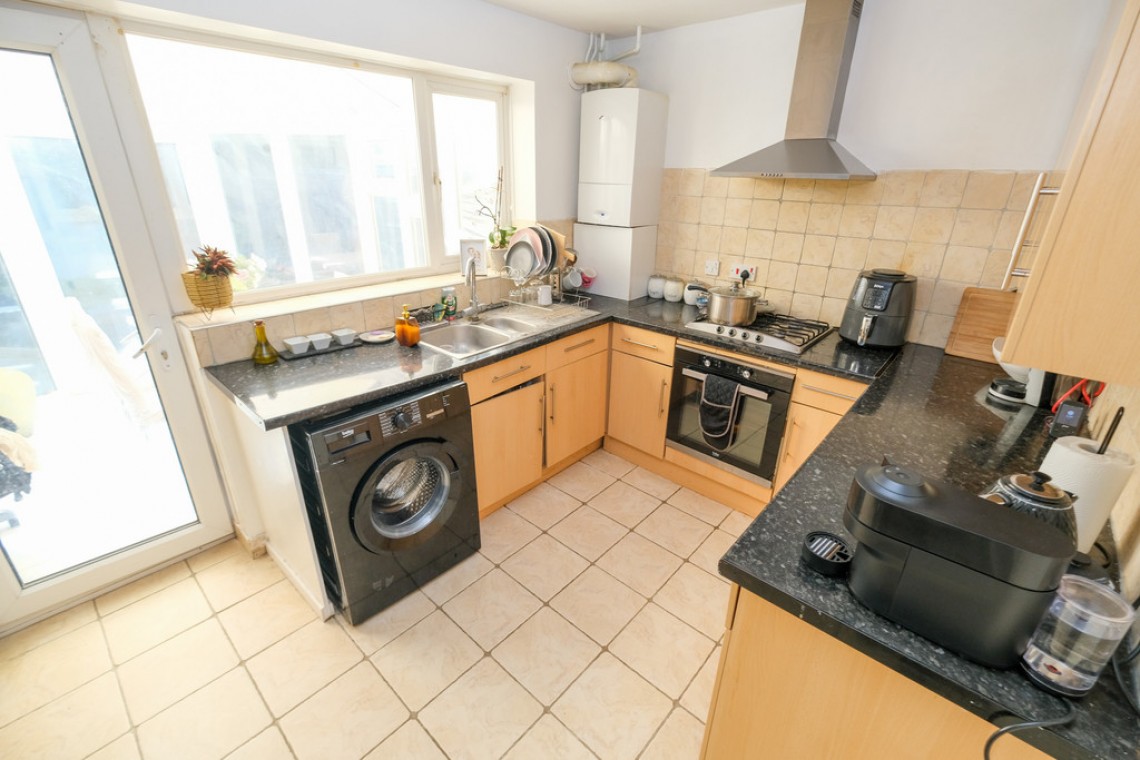 Images for Doveney Close, Orpington EAID:11e514c9f7e99906cb8dd0ceb0e9edcf BID:1
