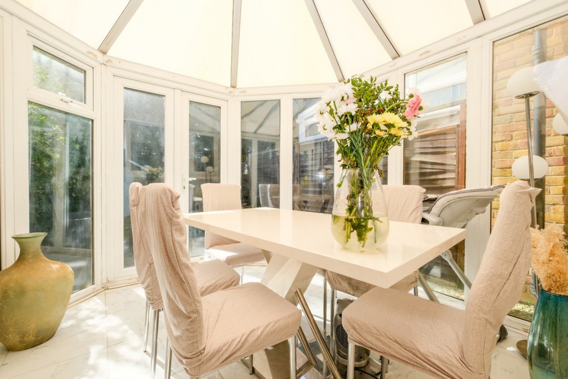 Images for Doveney Close, Orpington EAID:11e514c9f7e99906cb8dd0ceb0e9edcf BID:1