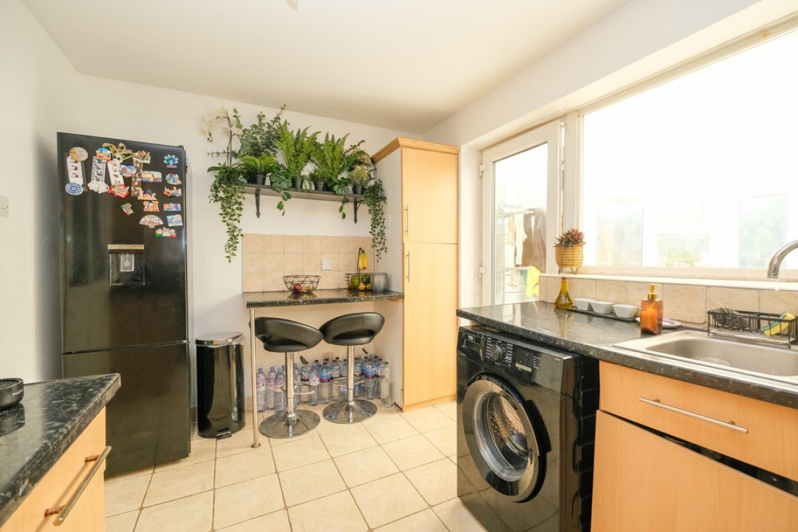 Images for Doveney Close, Orpington EAID:11e514c9f7e99906cb8dd0ceb0e9edcf BID:1