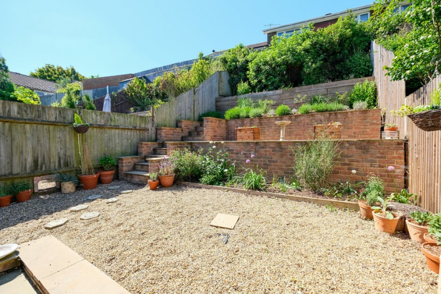 Images for Dryland Avenue, Orpington EAID:11e514c9f7e99906cb8dd0ceb0e9edcf BID:1