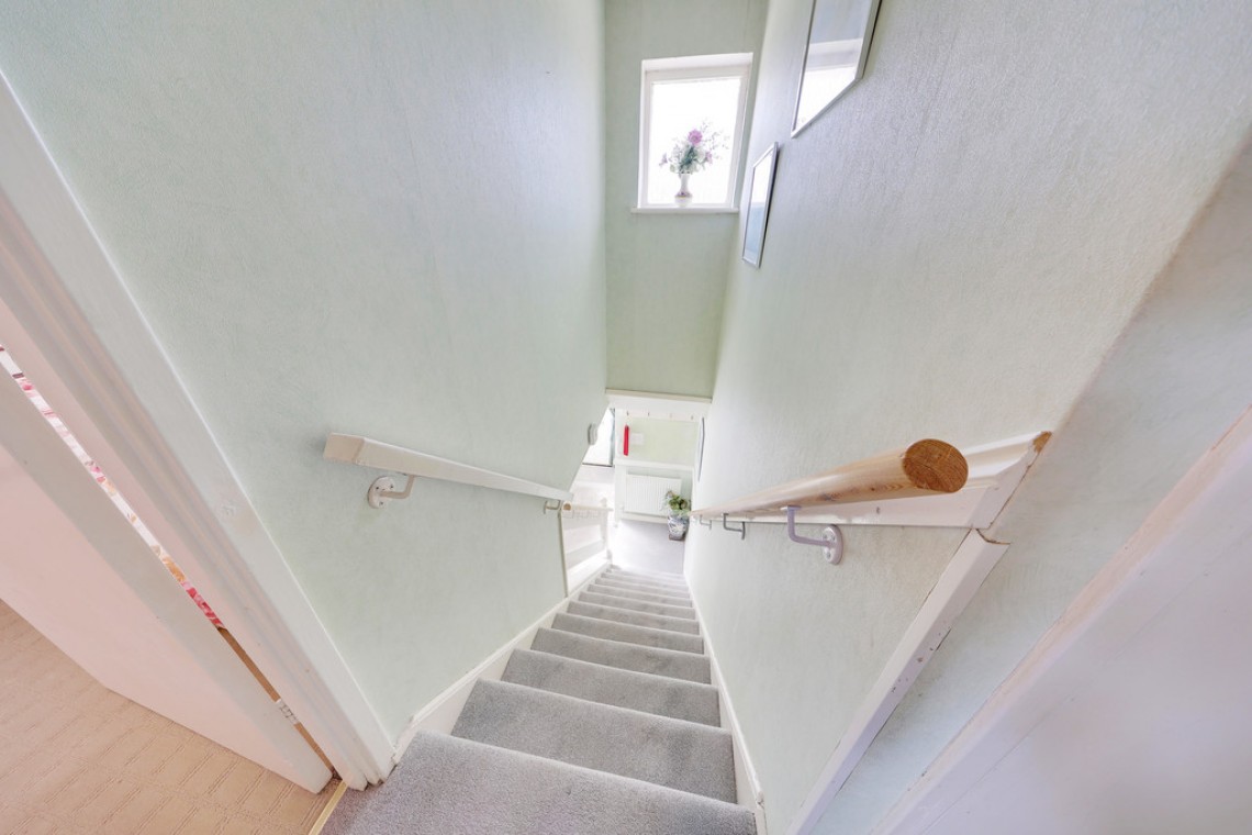 Images for Charing Close, Orpington EAID:11e514c9f7e99906cb8dd0ceb0e9edcf BID:1