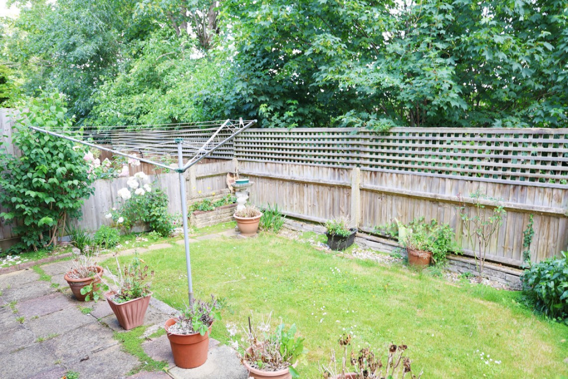 Images for Charing Close, Orpington EAID:11e514c9f7e99906cb8dd0ceb0e9edcf BID:1