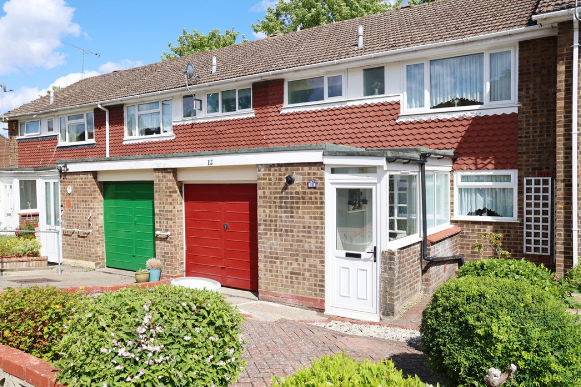 Images for Charing Close, Orpington EAID:11e514c9f7e99906cb8dd0ceb0e9edcf BID:1