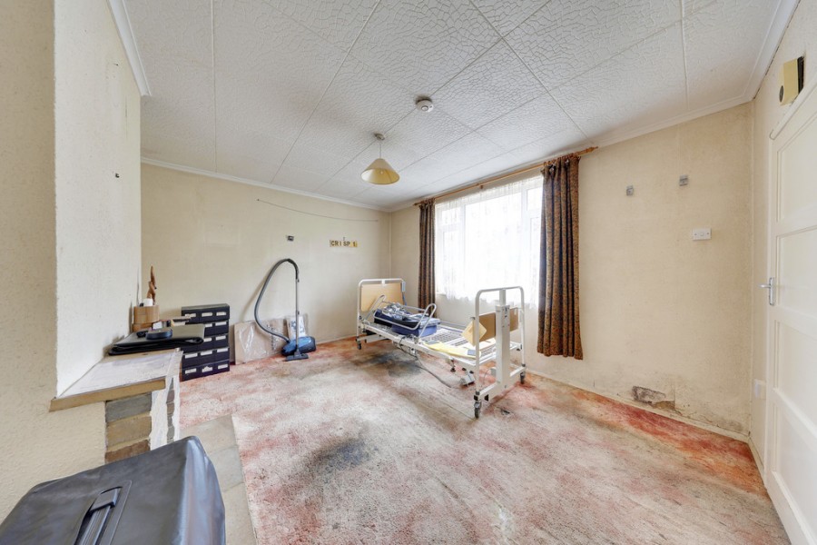 Images for Thorndon Road, Orpington EAID:11e514c9f7e99906cb8dd0ceb0e9edcf BID:1