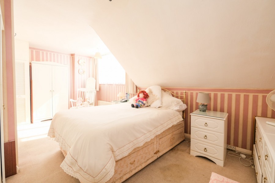 Images for Gload Crescent, Orpington EAID:11e514c9f7e99906cb8dd0ceb0e9edcf BID:1