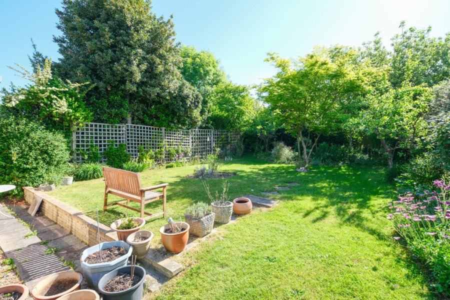 Images for Gload Crescent, Orpington EAID:11e514c9f7e99906cb8dd0ceb0e9edcf BID:1