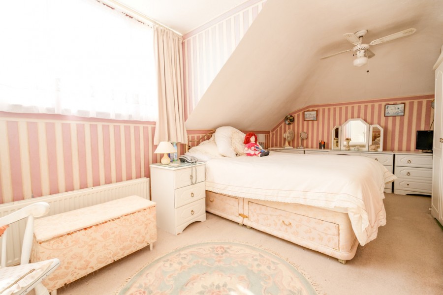 Images for Gload Crescent, Orpington EAID:11e514c9f7e99906cb8dd0ceb0e9edcf BID:1