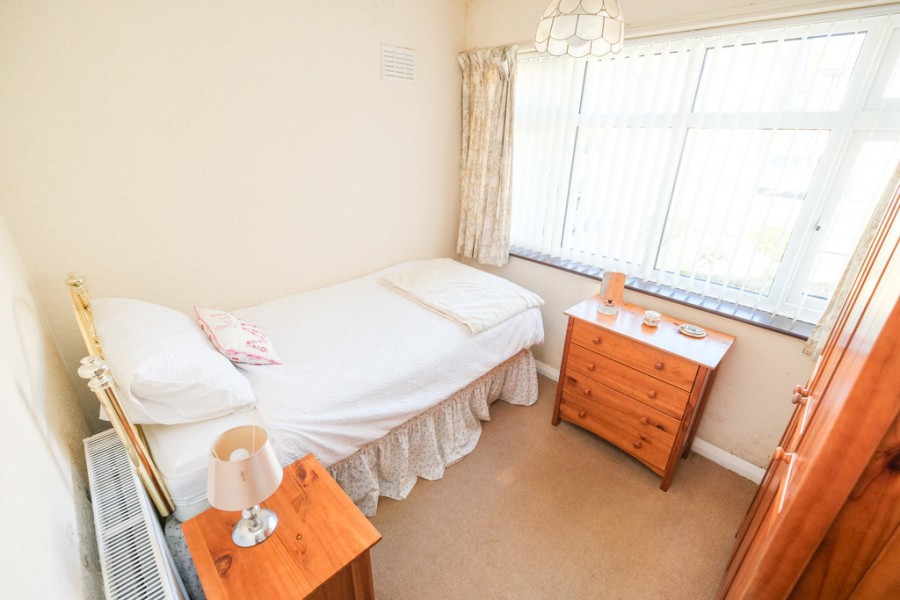 Images for Gload Crescent, Orpington EAID:11e514c9f7e99906cb8dd0ceb0e9edcf BID:1