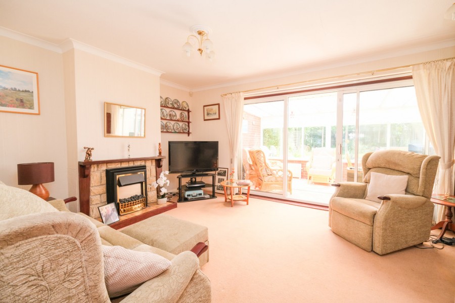 Images for Gload Crescent, Orpington EAID:11e514c9f7e99906cb8dd0ceb0e9edcf BID:1