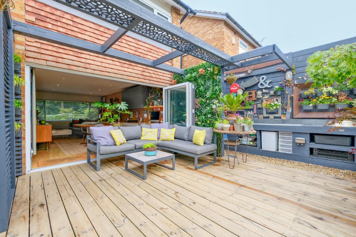 Images for Woodside, Orpington EAID:11e514c9f7e99906cb8dd0ceb0e9edcf BID:1