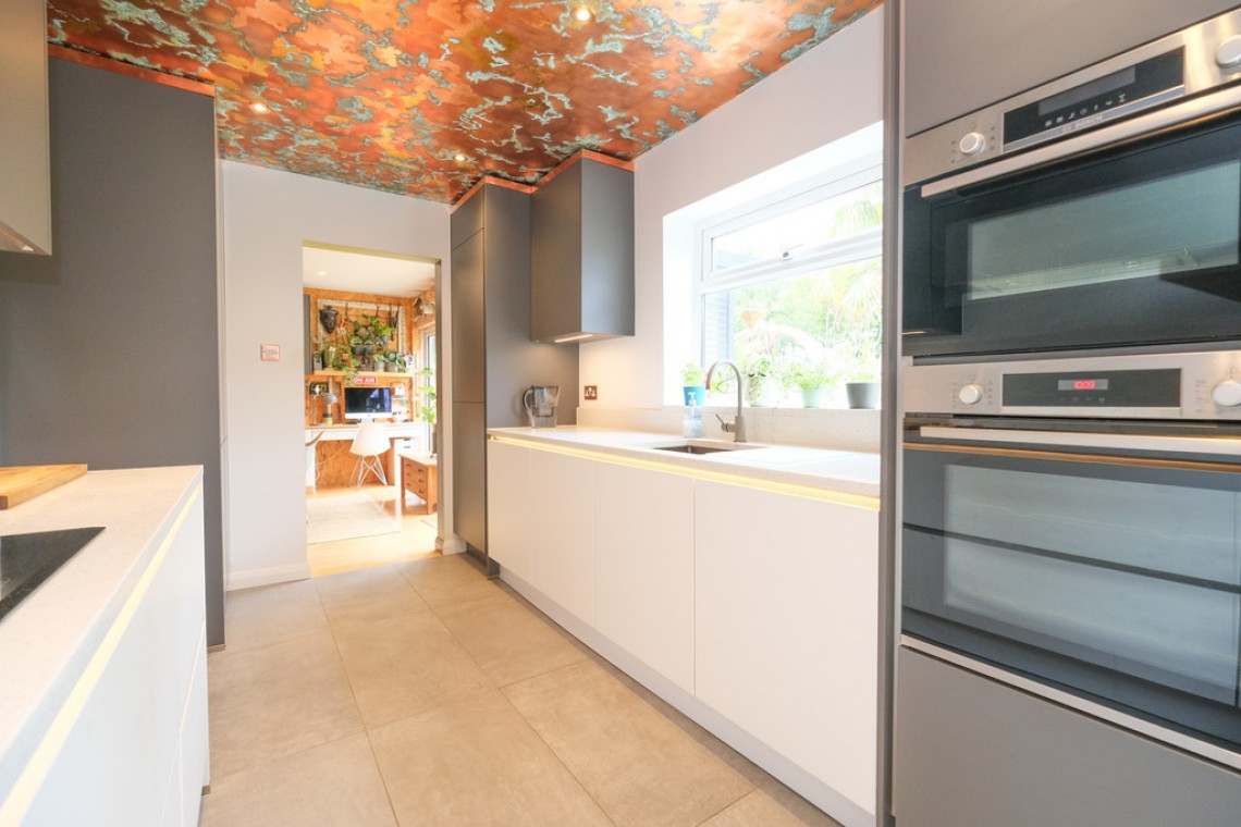 Images for Woodside, Orpington EAID:11e514c9f7e99906cb8dd0ceb0e9edcf BID:1