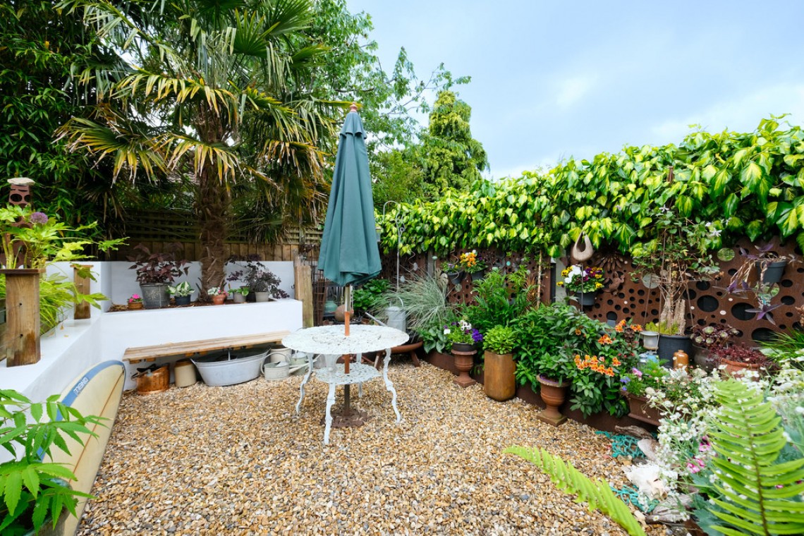 Images for Woodside, Orpington EAID:11e514c9f7e99906cb8dd0ceb0e9edcf BID:1