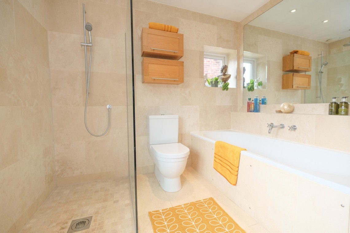 Images for Woodside, Orpington EAID:11e514c9f7e99906cb8dd0ceb0e9edcf BID:1