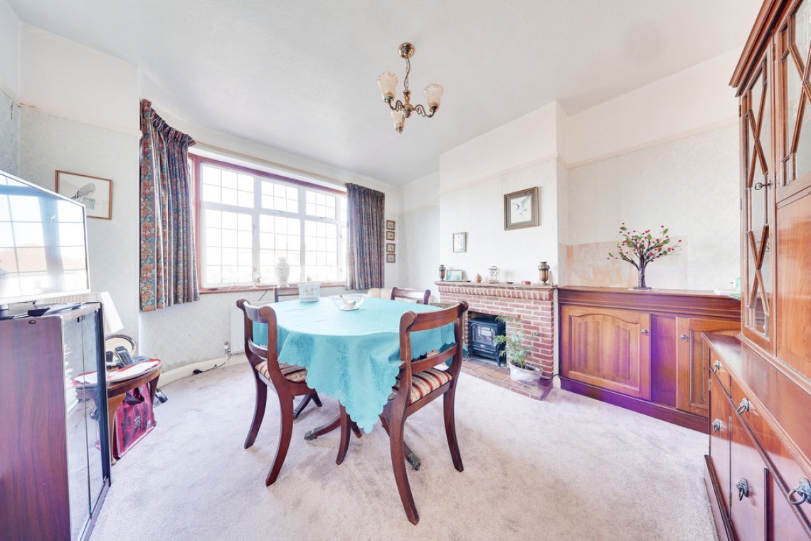 Images for Lodge Close, Orpington EAID:11e514c9f7e99906cb8dd0ceb0e9edcf BID:1