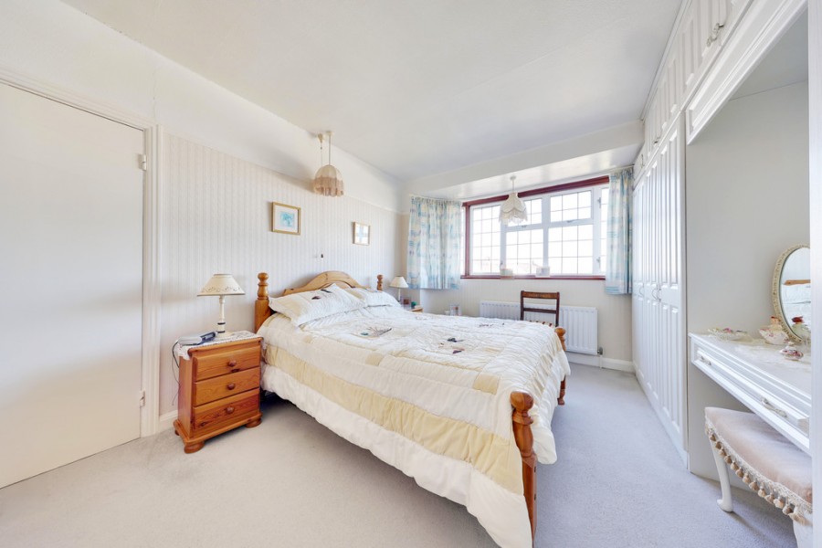 Images for Lodge Close, Orpington EAID:11e514c9f7e99906cb8dd0ceb0e9edcf BID:1