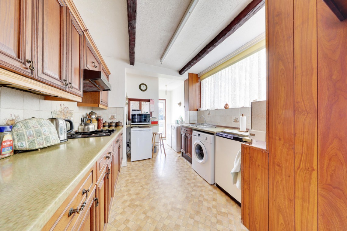 Images for Lodge Close, Orpington EAID:11e514c9f7e99906cb8dd0ceb0e9edcf BID:1