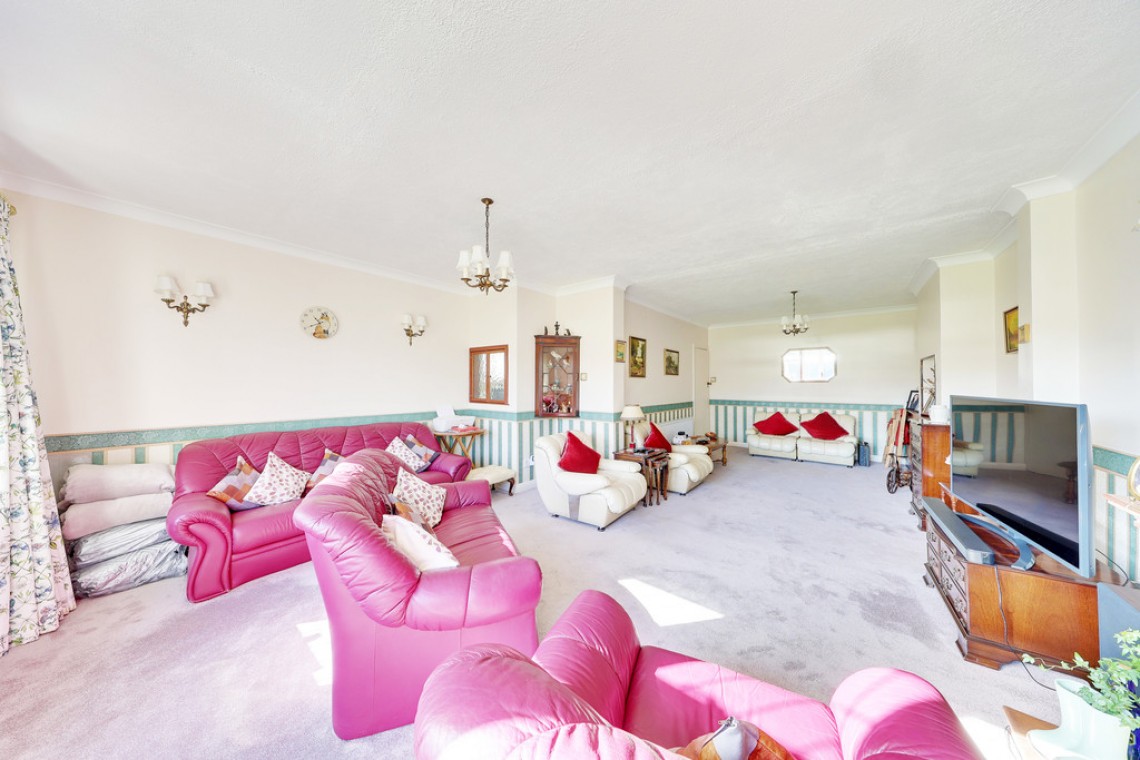 Images for Lodge Close, Orpington EAID:11e514c9f7e99906cb8dd0ceb0e9edcf BID:1