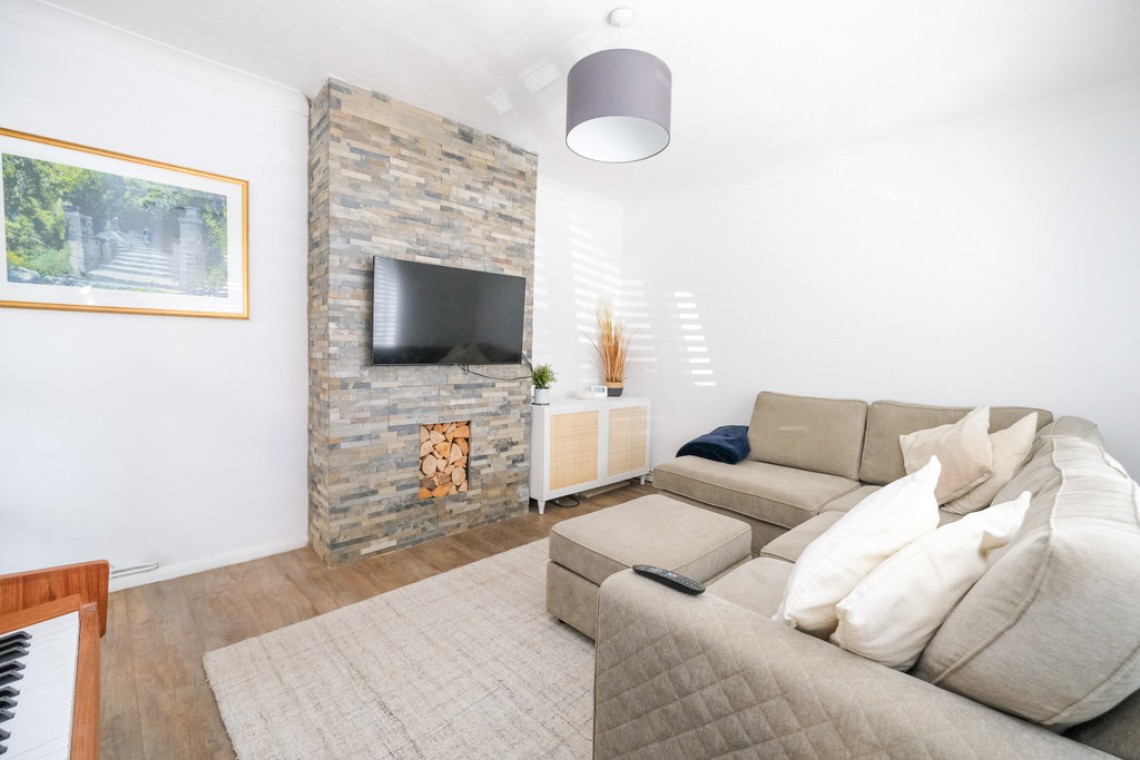 Images for Cloonmore Avenue, Orpington EAID:11e514c9f7e99906cb8dd0ceb0e9edcf BID:1