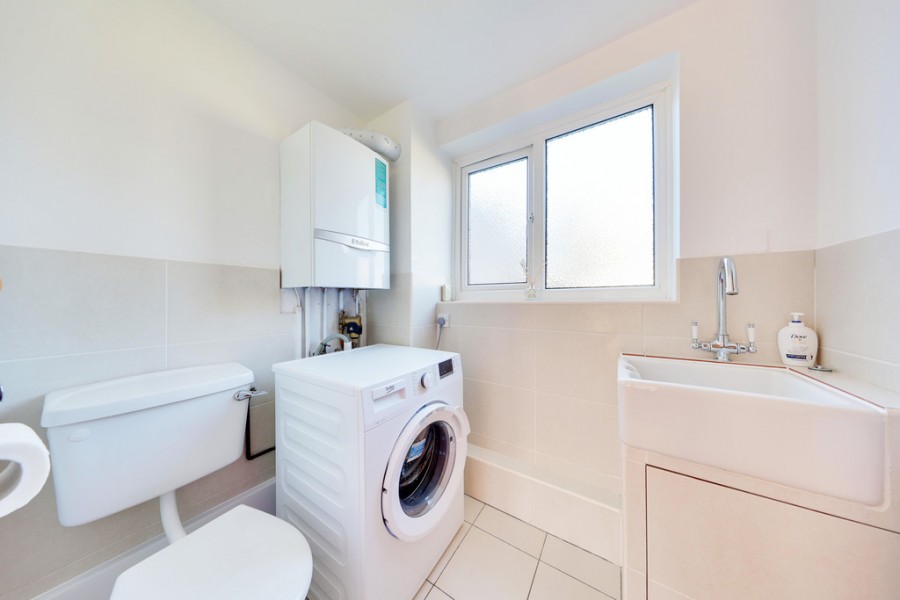 Images for Place Farm Avenue, Orpington EAID:11e514c9f7e99906cb8dd0ceb0e9edcf BID:1