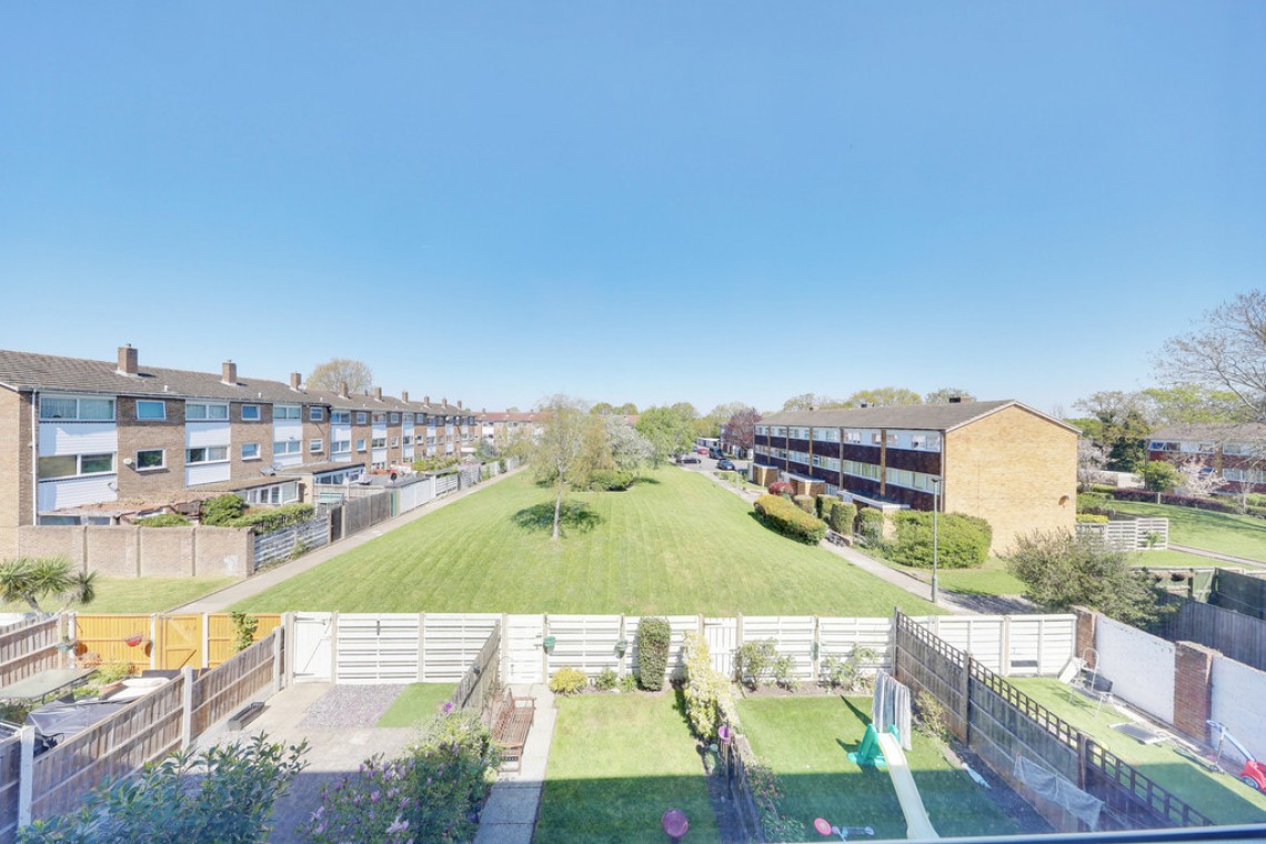 Images for Place Farm Avenue, Orpington EAID:11e514c9f7e99906cb8dd0ceb0e9edcf BID:1