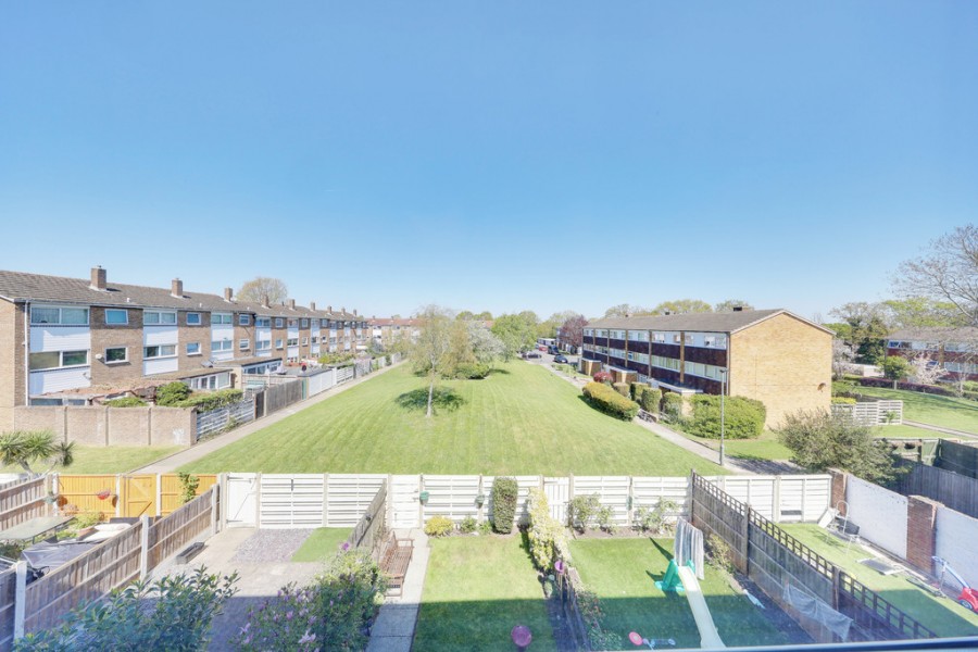 Images for Place Farm Avenue, Orpington EAID:11e514c9f7e99906cb8dd0ceb0e9edcf BID:1