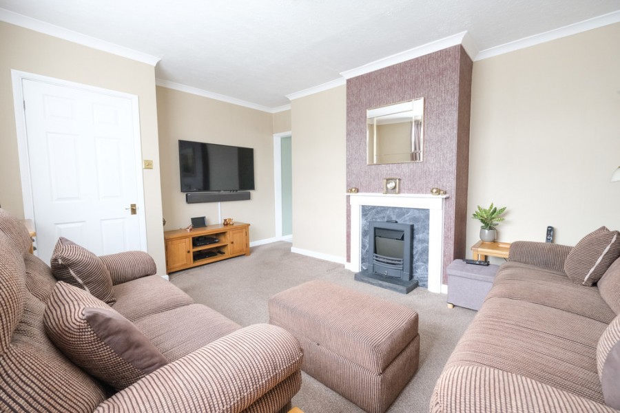 Images for Longbury Drive, Orpington EAID:11e514c9f7e99906cb8dd0ceb0e9edcf BID:1