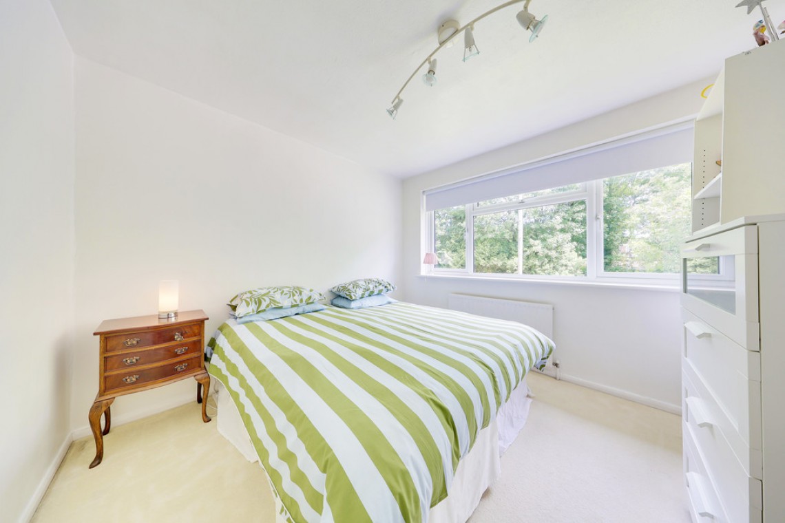 Images for Crown Close, Orpington EAID:11e514c9f7e99906cb8dd0ceb0e9edcf BID:1