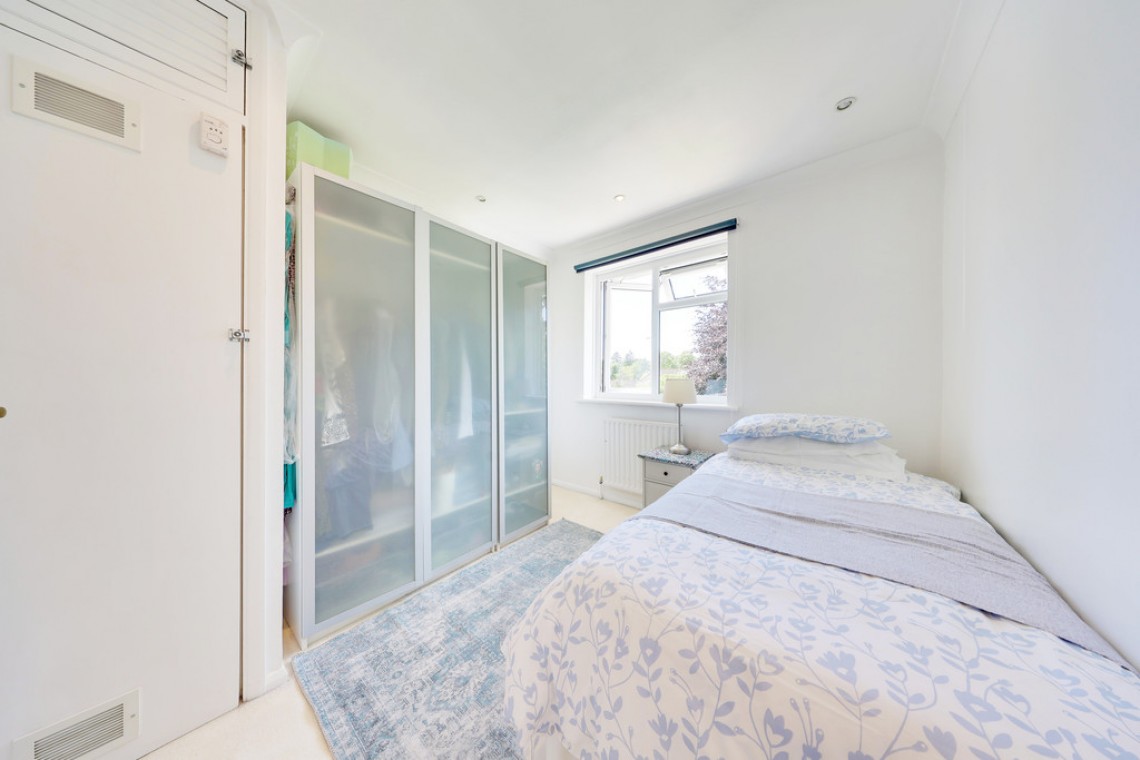 Images for Crown Close, Orpington EAID:11e514c9f7e99906cb8dd0ceb0e9edcf BID:1