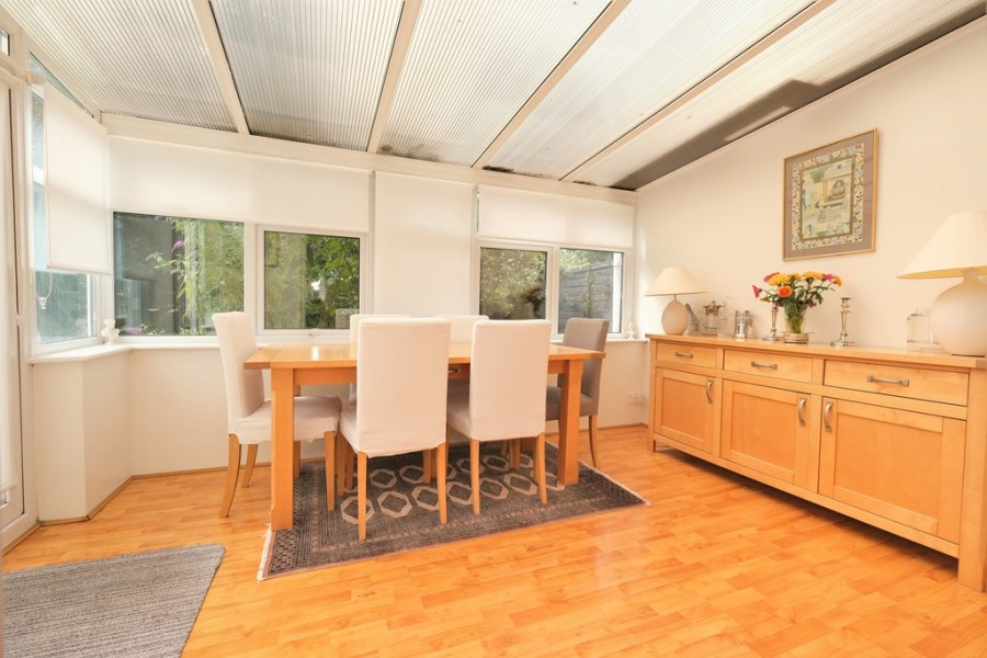 Images for Crown Close, Orpington EAID:11e514c9f7e99906cb8dd0ceb0e9edcf BID:1