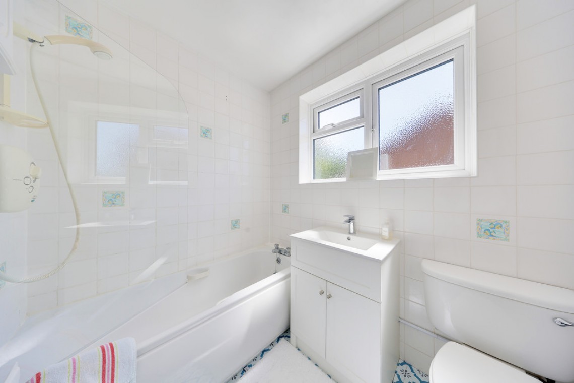 Images for Crown Close, Orpington EAID:11e514c9f7e99906cb8dd0ceb0e9edcf BID:1