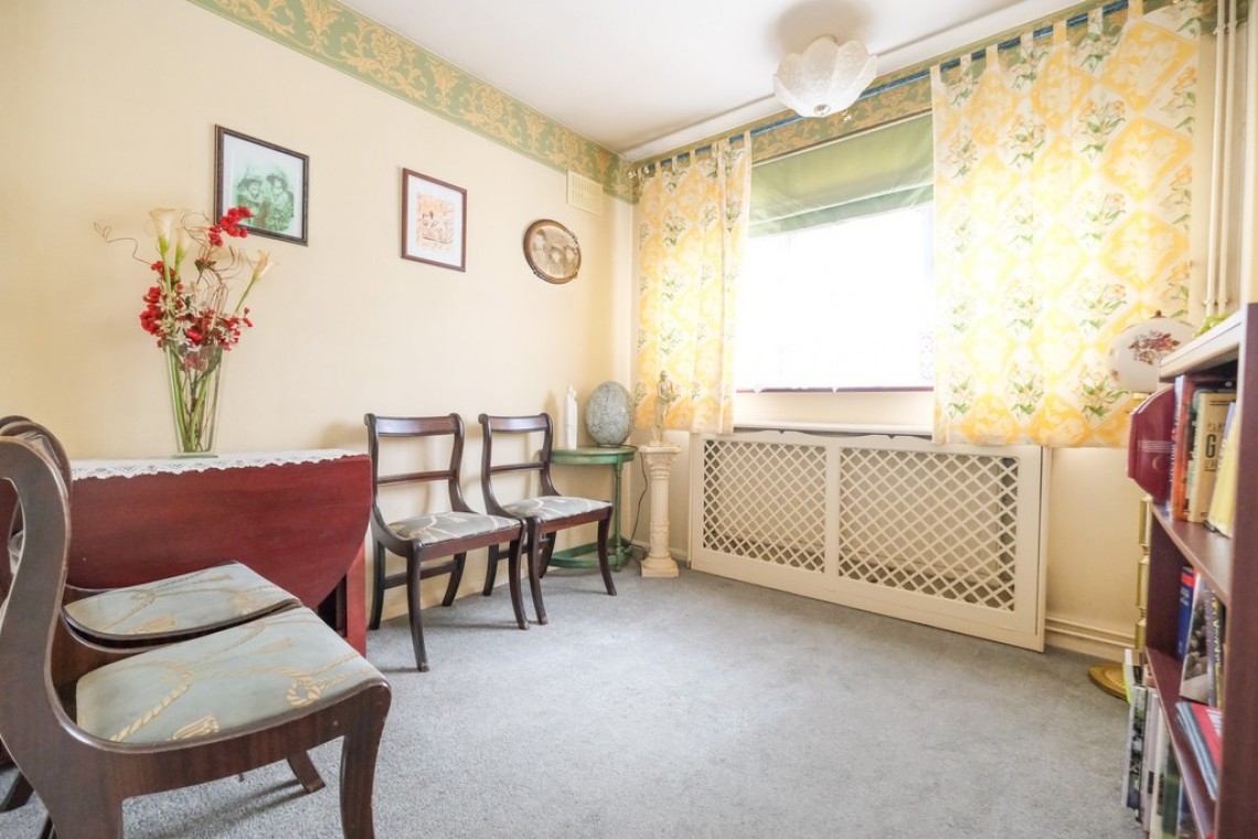 Images for Vernon Close, Orpington EAID:11e514c9f7e99906cb8dd0ceb0e9edcf BID:1