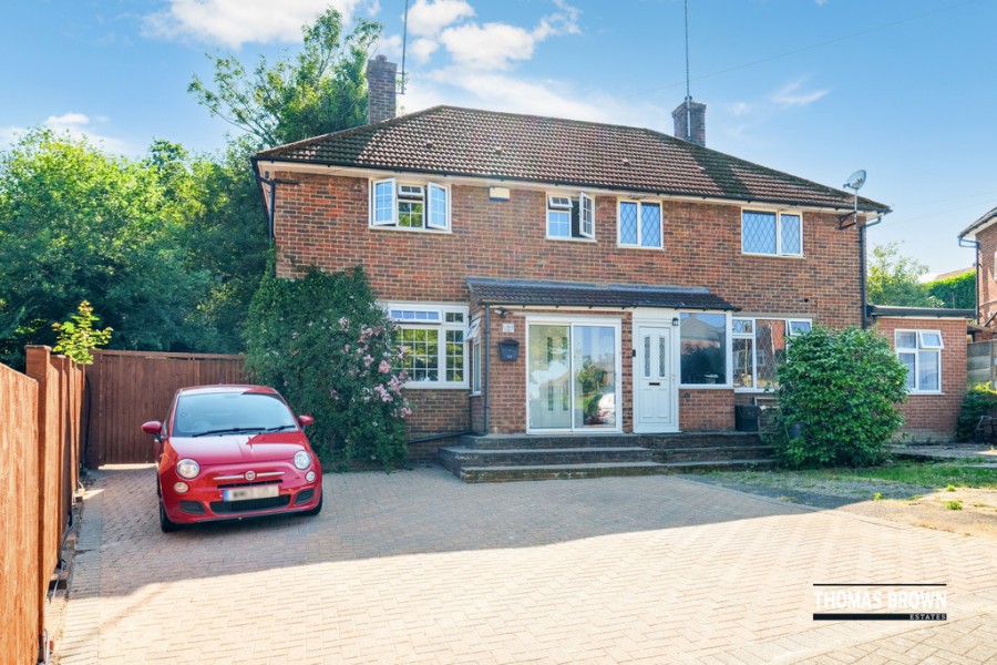 Images for Thorndon Close, Orpington EAID:11e514c9f7e99906cb8dd0ceb0e9edcf BID:1