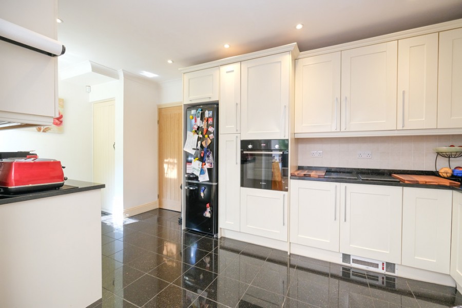 Images for Thorndon Close, Orpington EAID:11e514c9f7e99906cb8dd0ceb0e9edcf BID:1