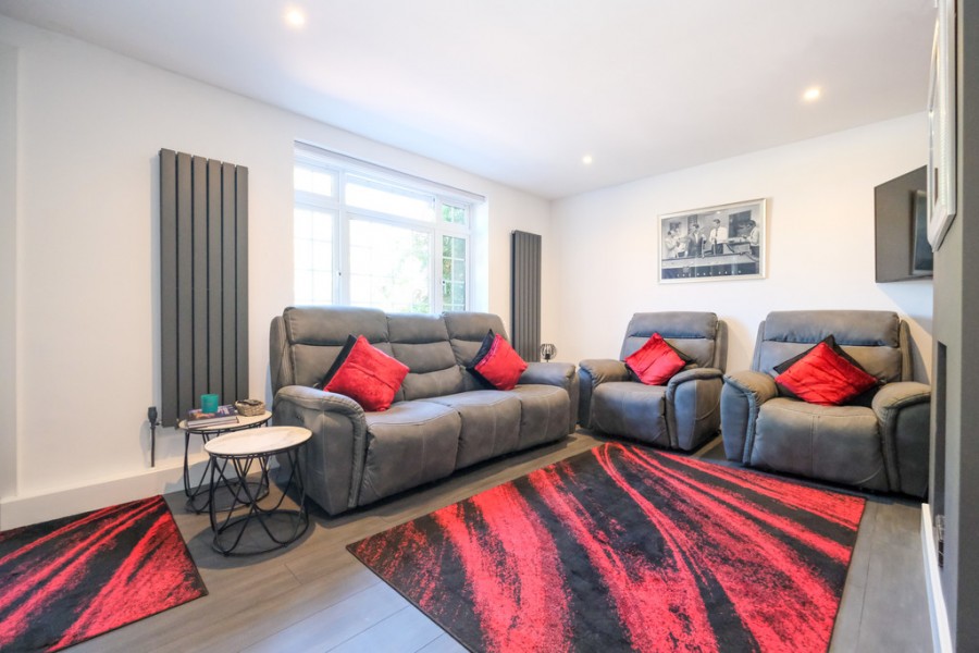 Images for Thorndon Close, Orpington EAID:11e514c9f7e99906cb8dd0ceb0e9edcf BID:1