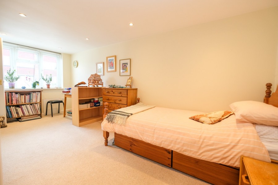Images for Beblets Close, Orpington EAID:11e514c9f7e99906cb8dd0ceb0e9edcf BID:1