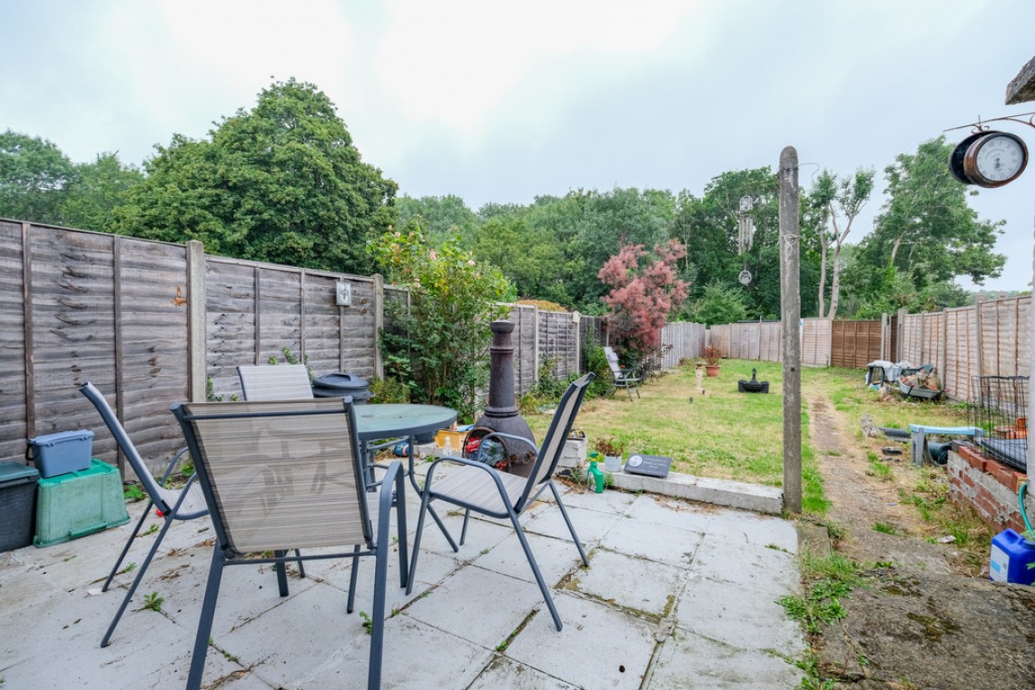 Images for Woodside, Orpington EAID:11e514c9f7e99906cb8dd0ceb0e9edcf BID:1