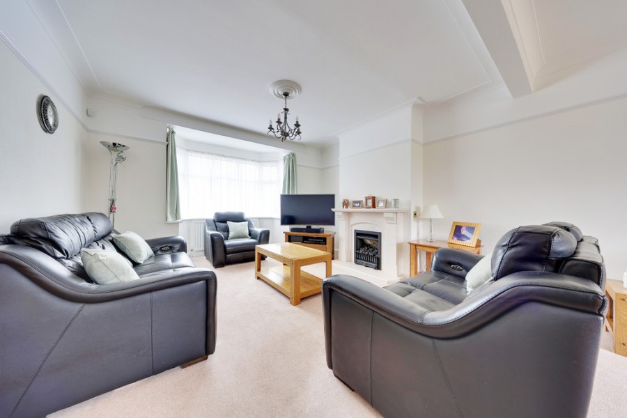 Images for Hillcrest Road, Orpington EAID:11e514c9f7e99906cb8dd0ceb0e9edcf BID:1