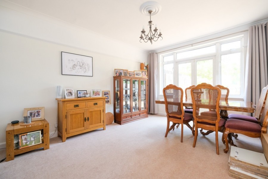 Images for Hillcrest Road, Orpington EAID:11e514c9f7e99906cb8dd0ceb0e9edcf BID:1