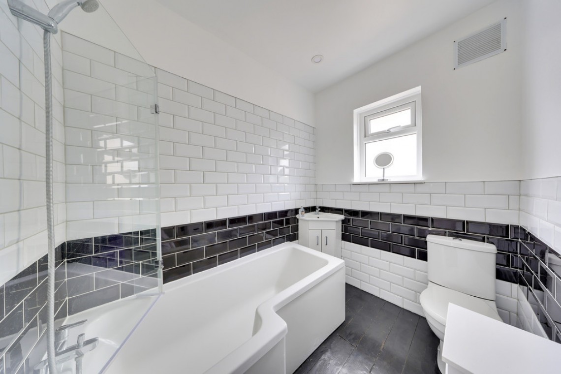 Images for Edmunds Avenue, Orpington EAID:11e514c9f7e99906cb8dd0ceb0e9edcf BID:1