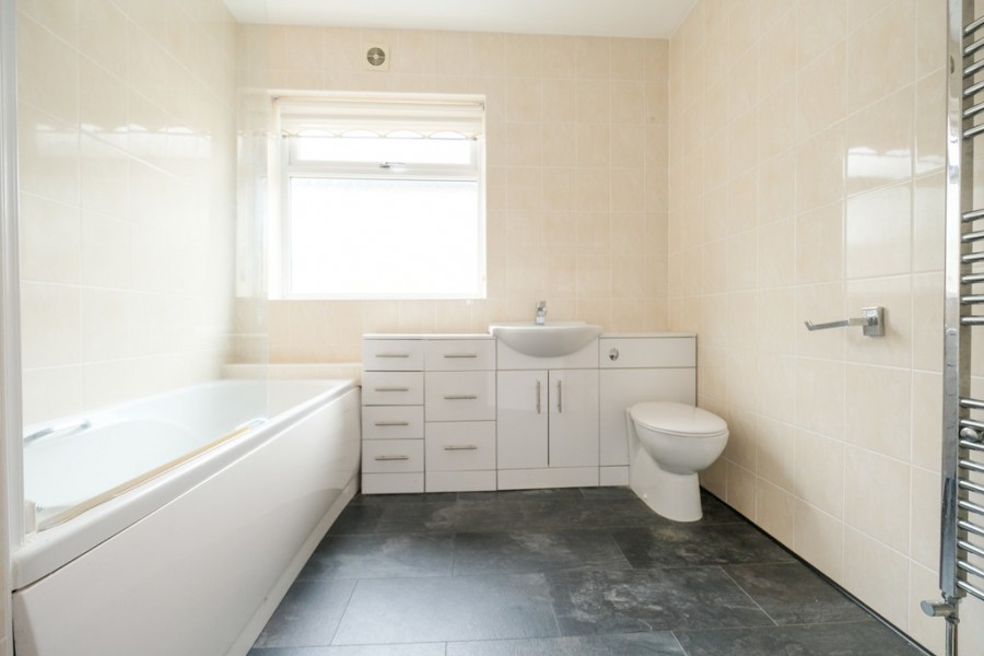 Images for Malvern Road, Orpington EAID:11e514c9f7e99906cb8dd0ceb0e9edcf BID:1