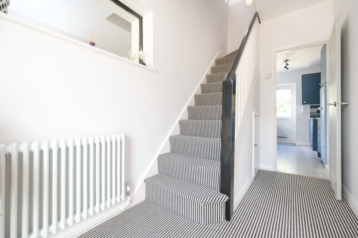 Images for Hillcrest Road, Orpington EAID:11e514c9f7e99906cb8dd0ceb0e9edcf BID:1