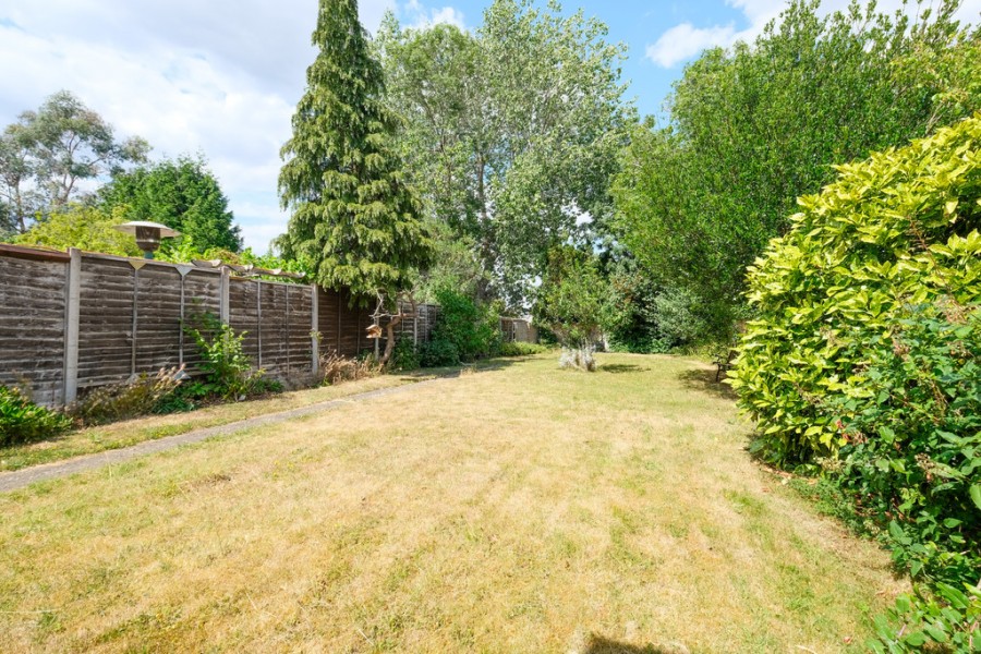 Images for Hillcrest Road, Orpington EAID:11e514c9f7e99906cb8dd0ceb0e9edcf BID:1