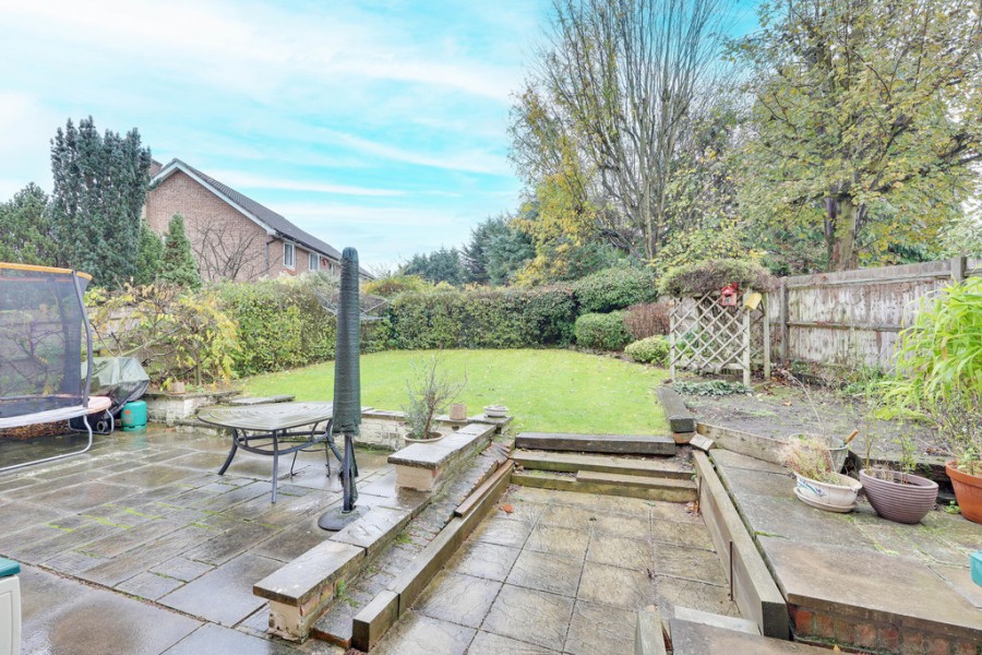 Images for Blackberry Field, Orpington EAID:11e514c9f7e99906cb8dd0ceb0e9edcf BID:1