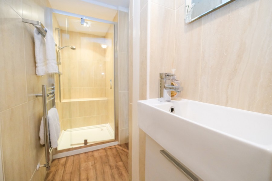 Images for Lancing Road, Orpington EAID:11e514c9f7e99906cb8dd0ceb0e9edcf BID:1
