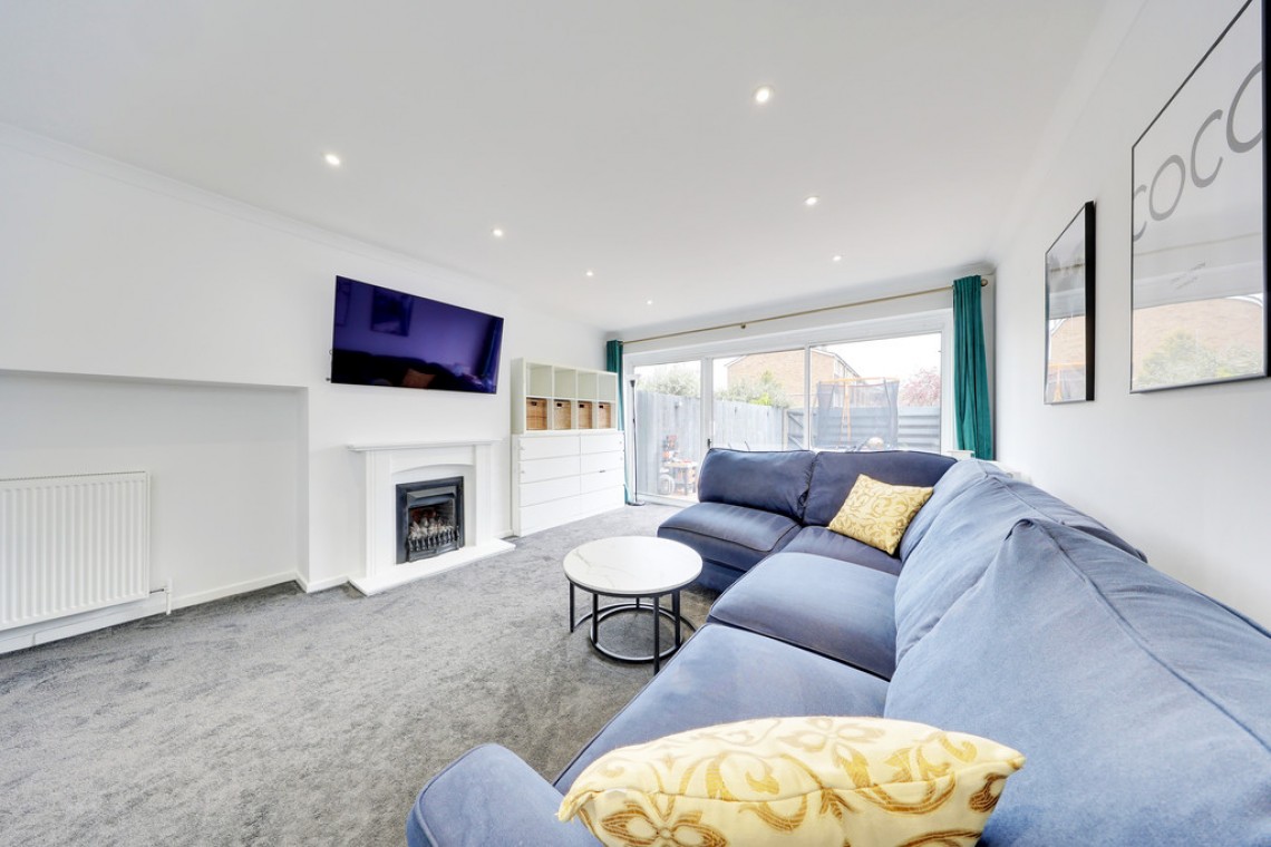 Images for Ferndown Avenue, Orpington EAID:11e514c9f7e99906cb8dd0ceb0e9edcf BID:1